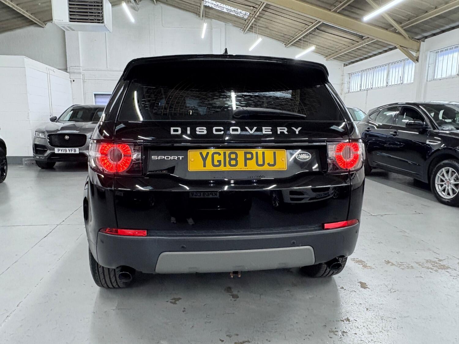 Used Land Rover Discovery Sport 2018 for sale - 76407467: Photo 6