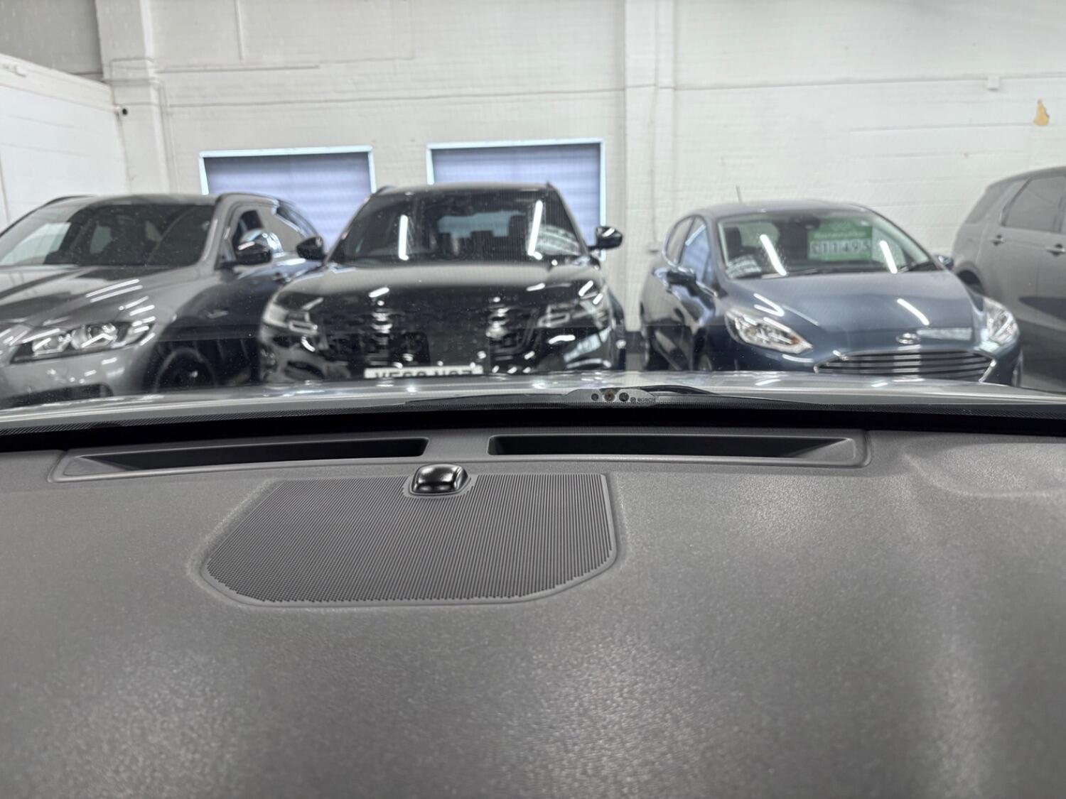 Used Land Rover Discovery Sport 2018 for sale - 76407467: Photo 85