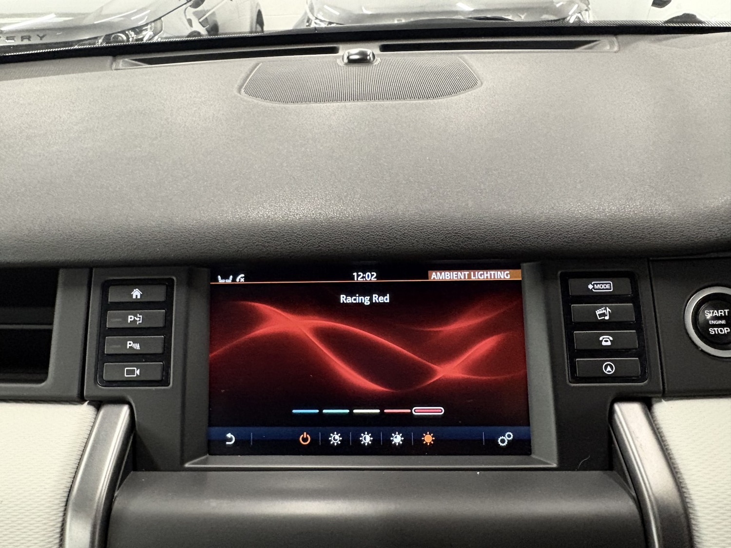 Used Land Rover Discovery Sport 2017 for sale - 78182839: Photo 100