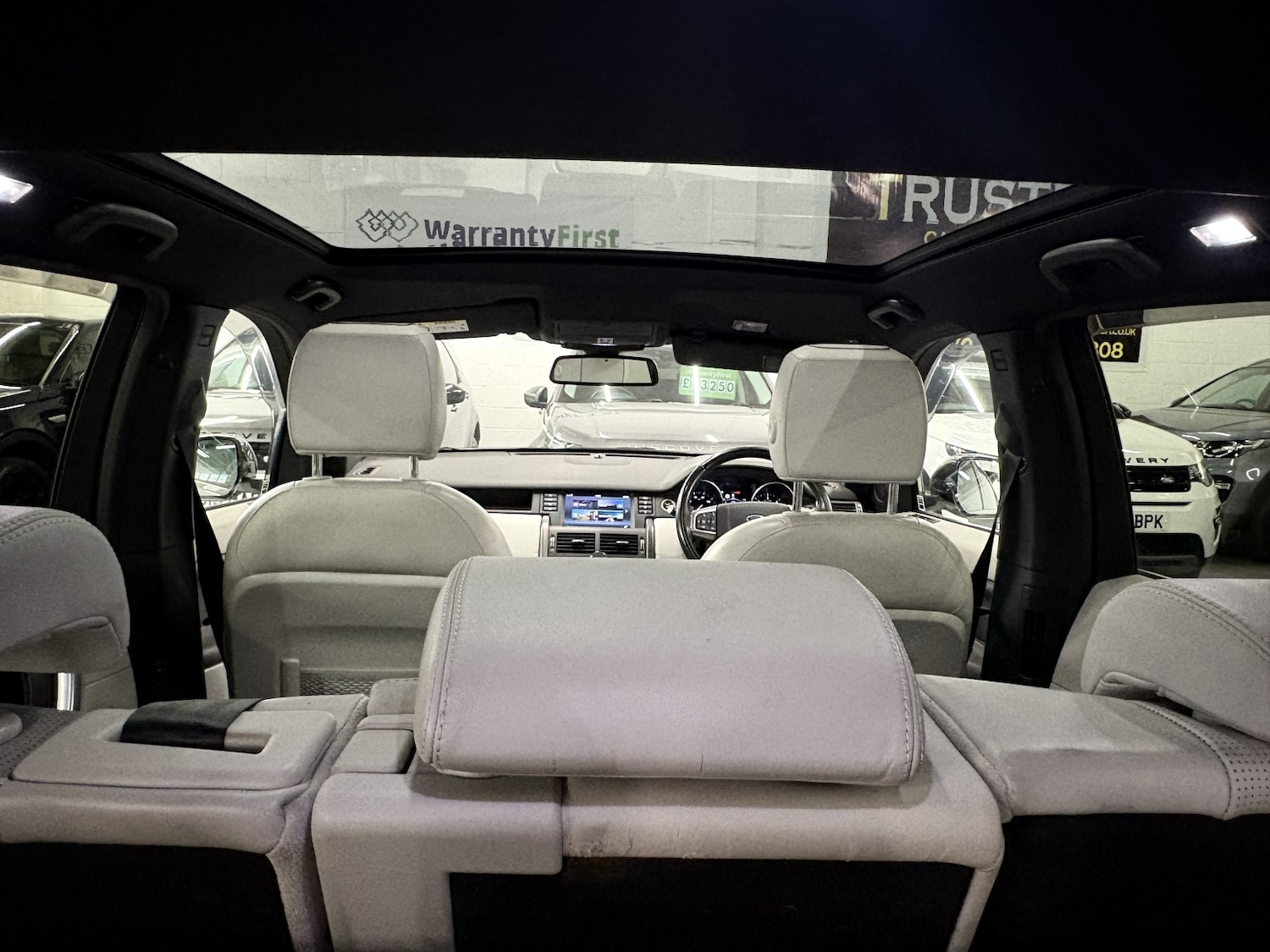 Used Land Rover Discovery Sport 2017 for sale - 78182839: Photo 23