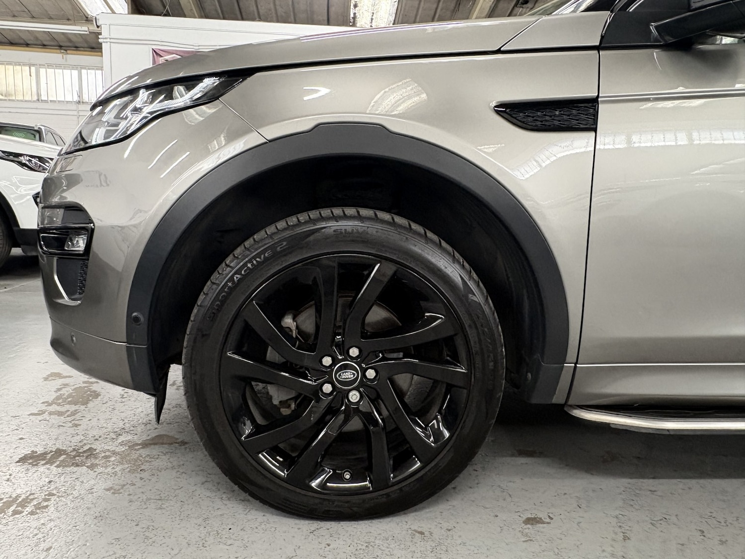 Used Land Rover Discovery Sport 2017 for sale - 78182839: Photo 30