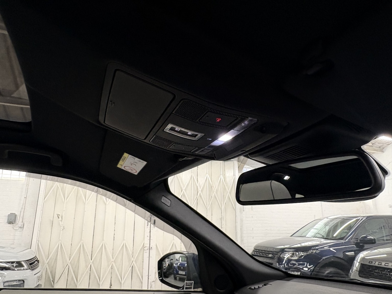 Used Land Rover Discovery Sport 2017 for sale - 78182839: Photo 48