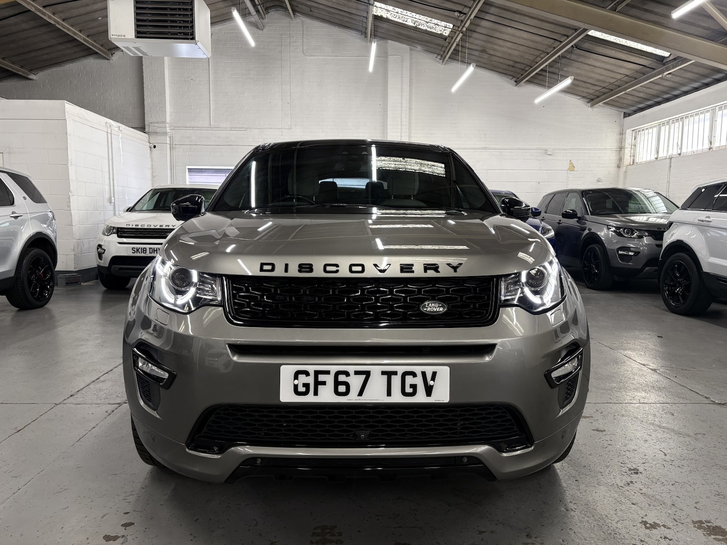 Used Land Rover Discovery Sport 2017 for sale - 78182839: Photo 5