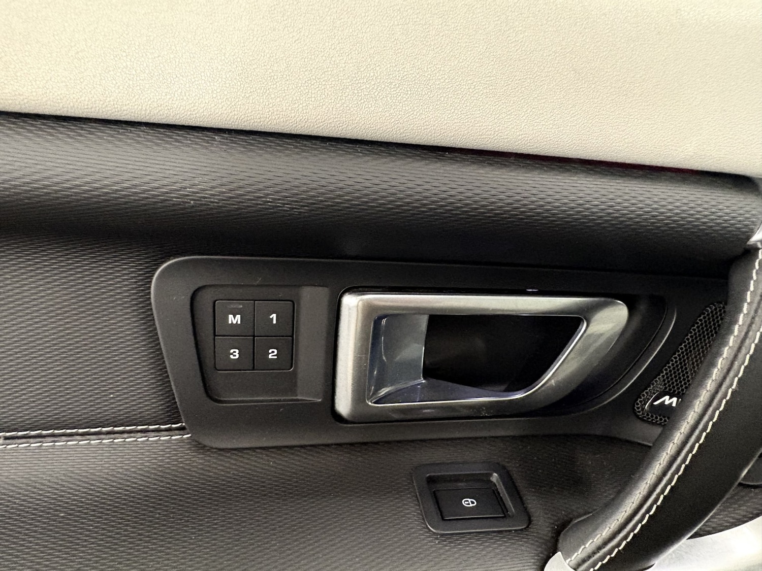 Used Land Rover Discovery Sport 2017 for sale - 78182839: Photo 50