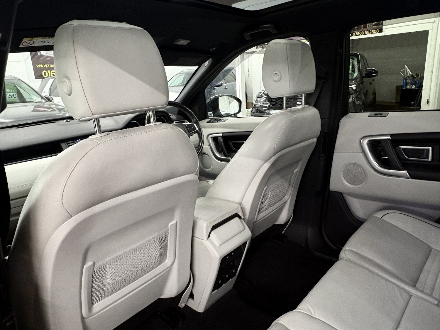 Used Land Rover Discovery Sport 2017 for sale - 78182839: Photo 61