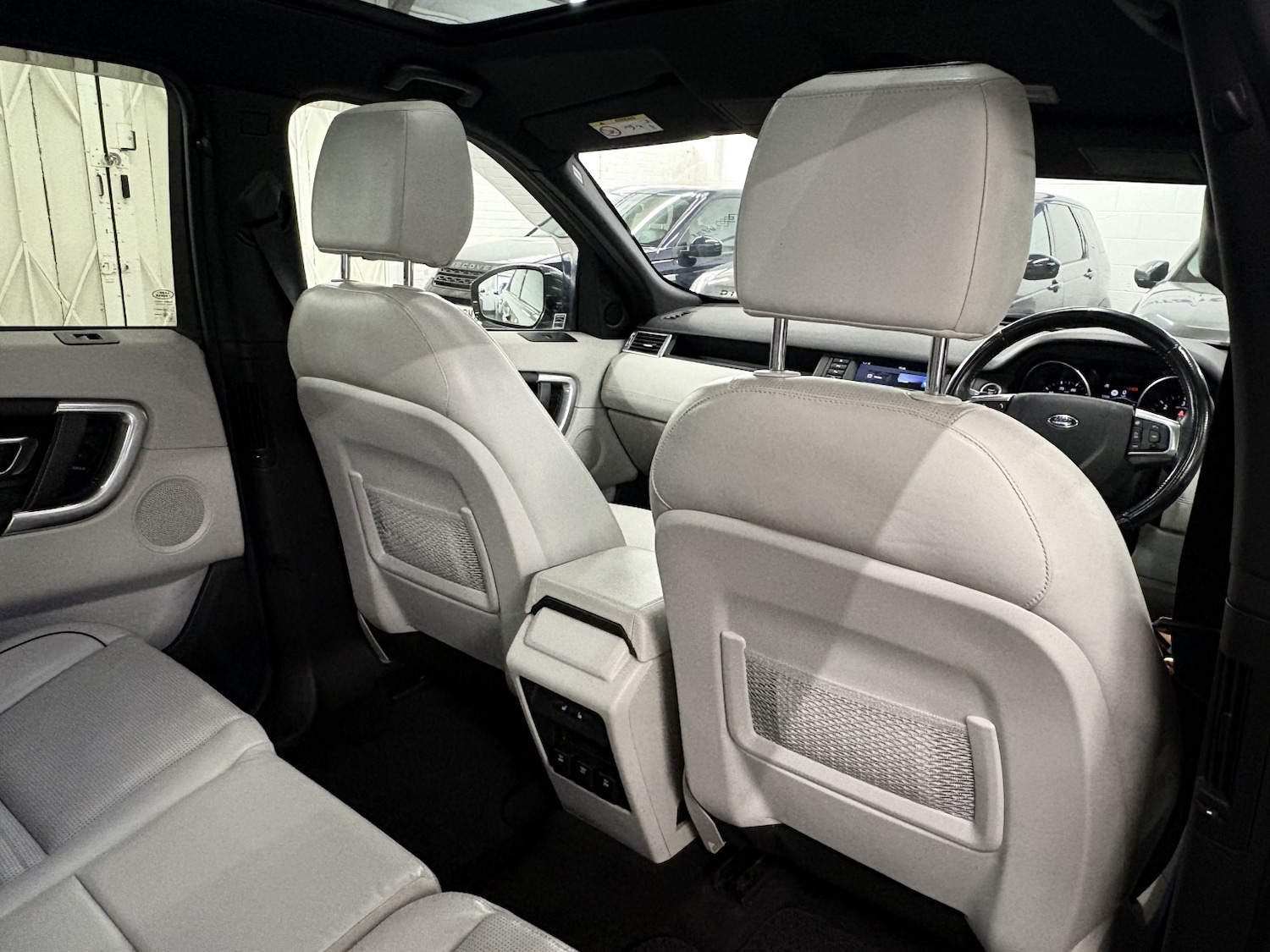 Used Land Rover Discovery Sport 2017 for sale - 78182839: Photo 68