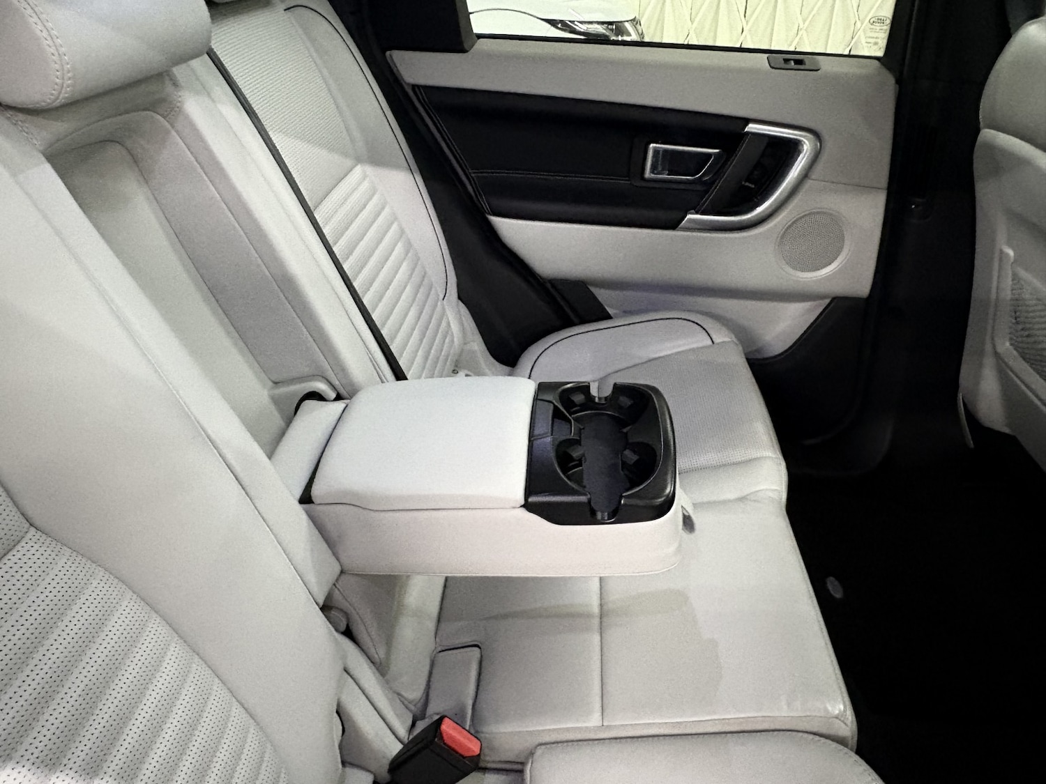 Used Land Rover Discovery Sport 2017 for sale - 78182839: Photo 72