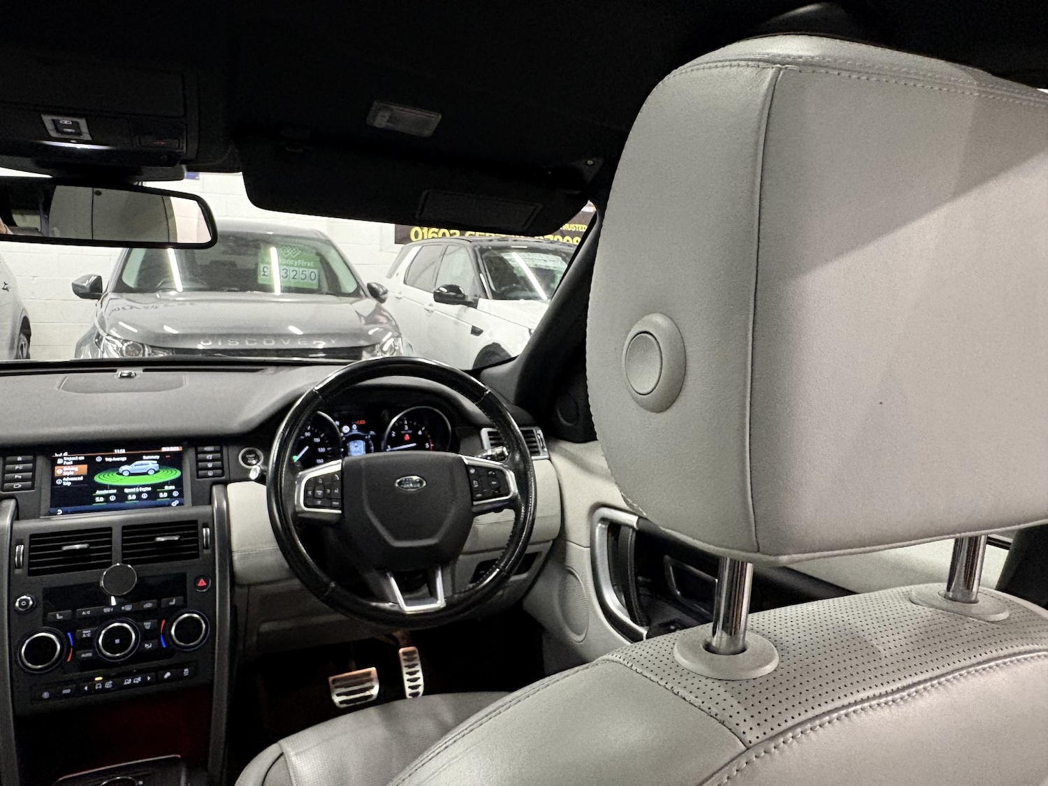 Used Land Rover Discovery Sport 2017 for sale - 78182839: Photo 77