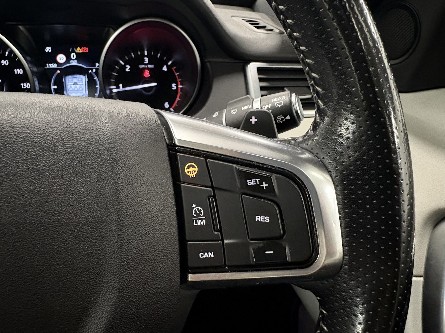 Used Land Rover Discovery Sport 2017 for sale - 78182839: Photo 80