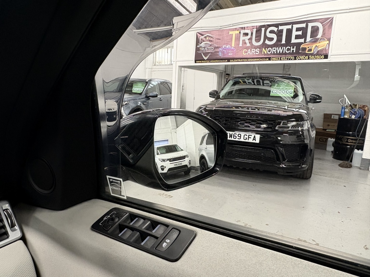 Used Land Rover Discovery Sport 2017 for sale - 78182839: Photo 93