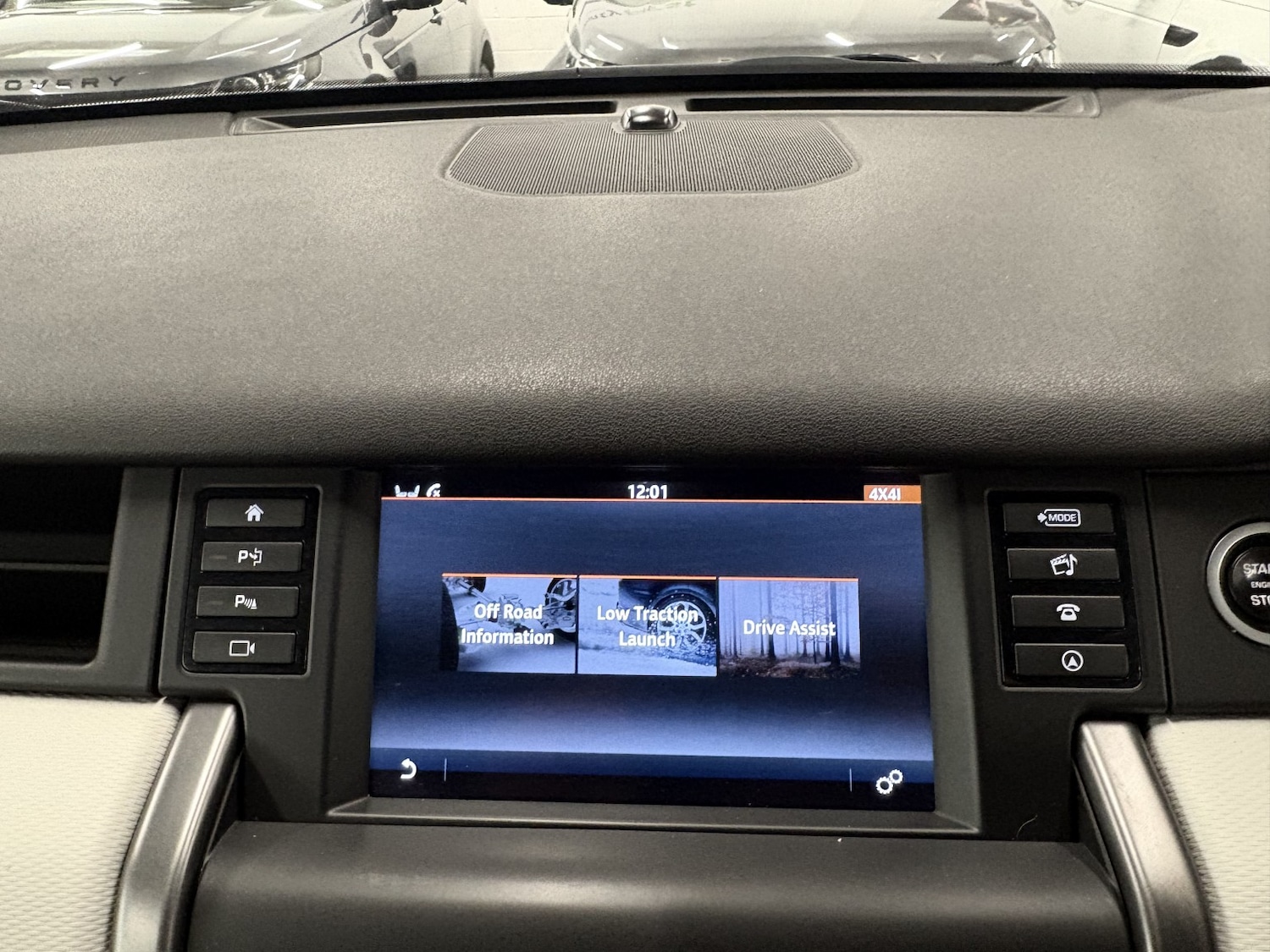 Used Land Rover Discovery Sport 2017 for sale - 78182839: Photo 97