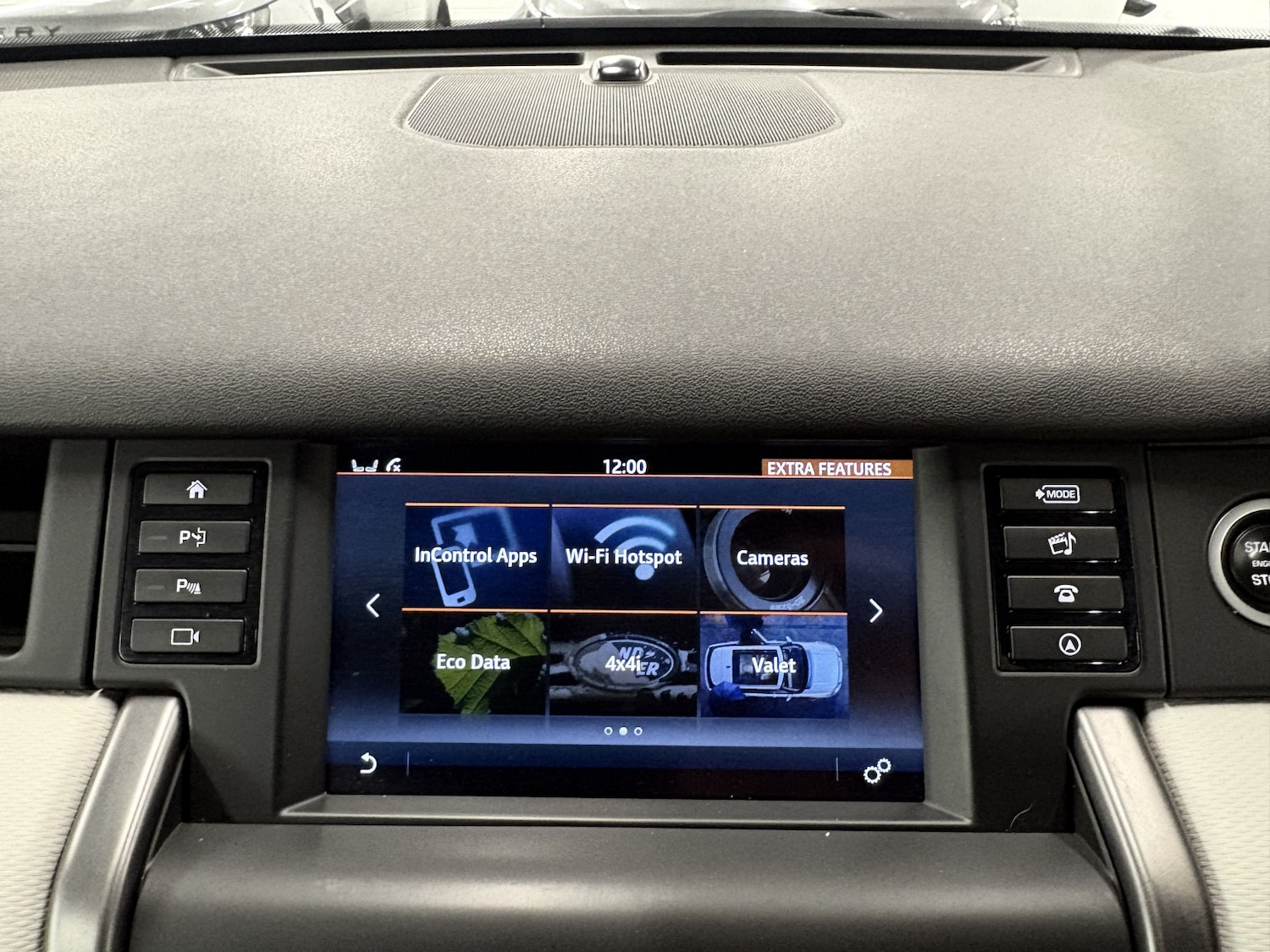 Used Land Rover Discovery Sport 2017 for sale - 78182839: Photo 99