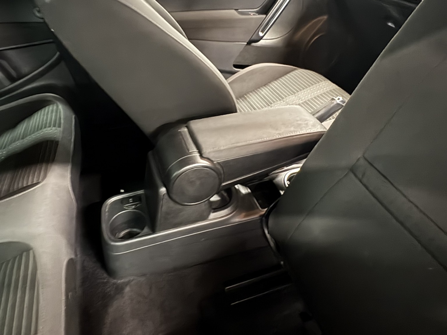 Used Volkswagen Beetle 2013 for sale - 77027892: Photo 45