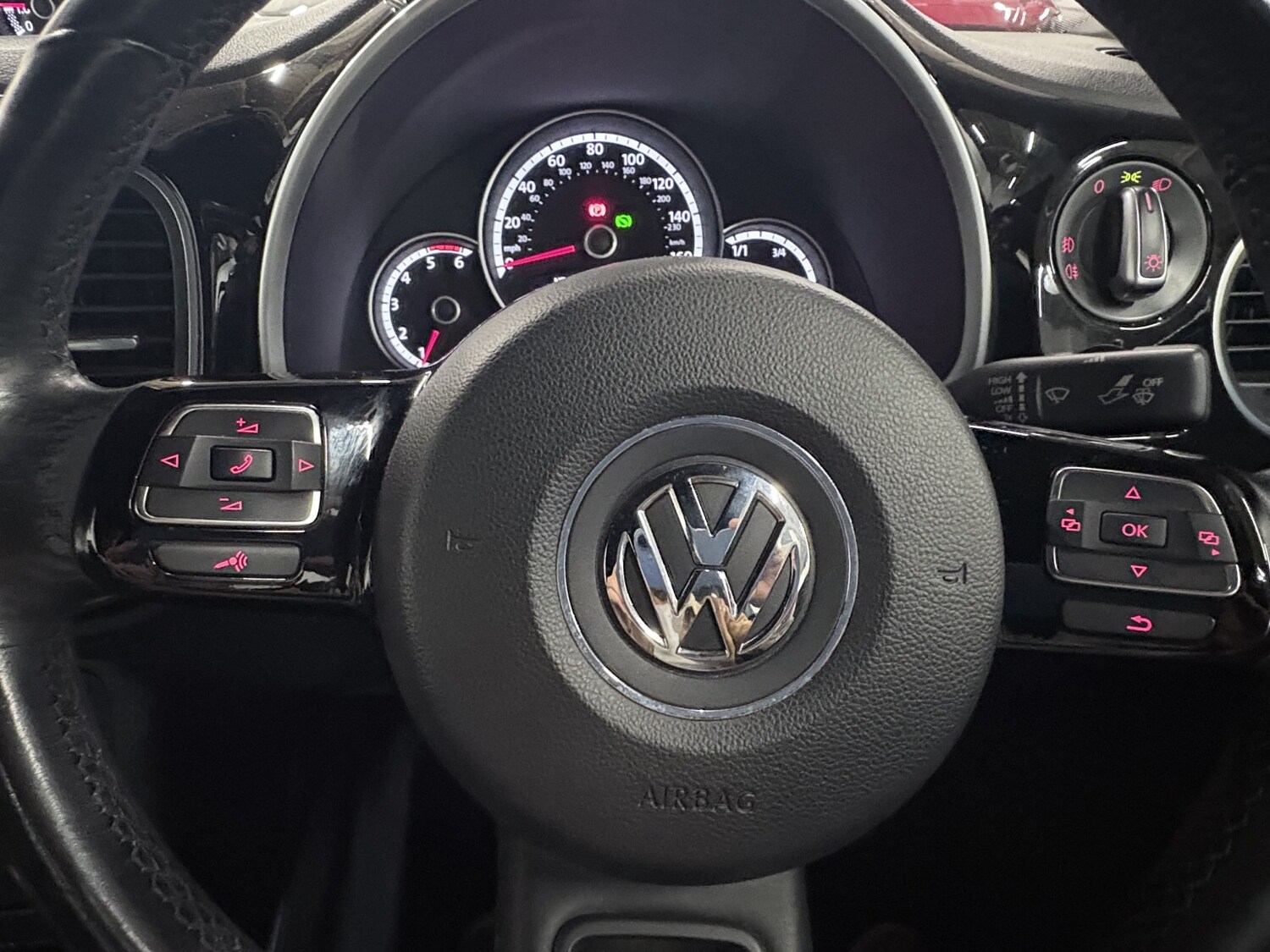 Used Volkswagen Beetle 2013 for sale - 77027892: Photo 48