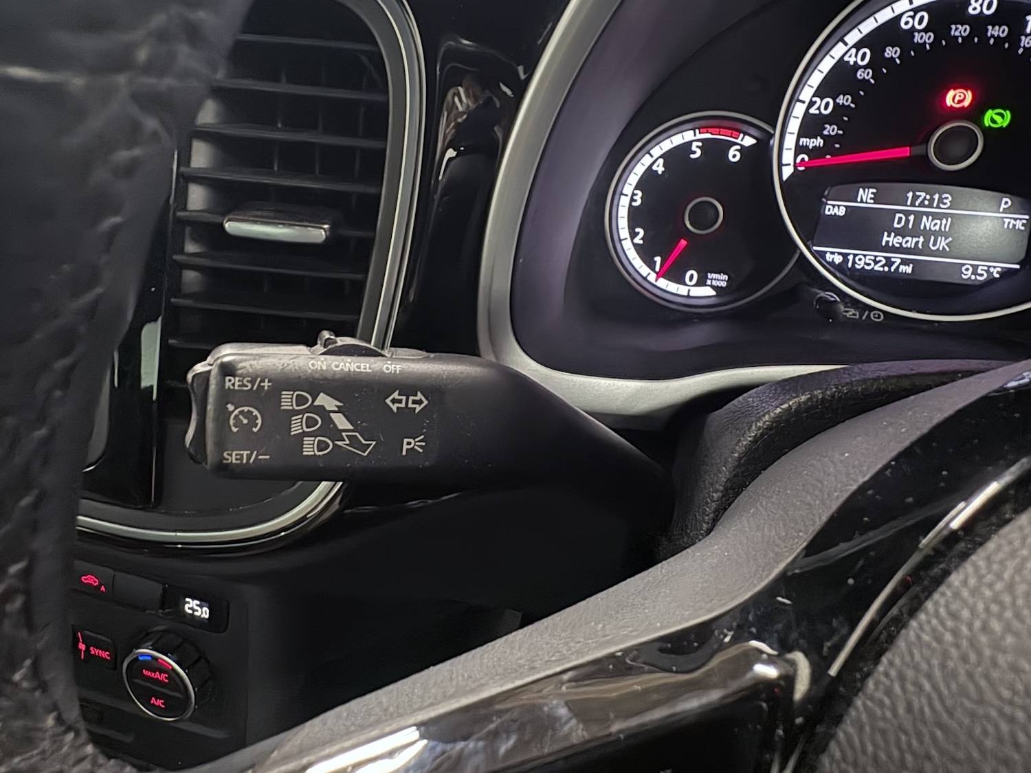 Used Volkswagen Beetle 2013 for sale - 77027892: Photo 52