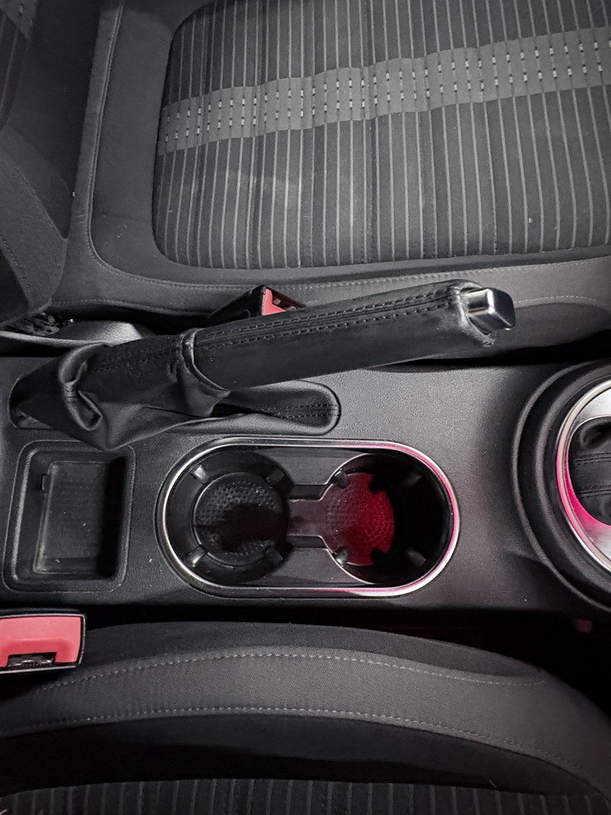 Used Volkswagen Beetle 2013 for sale - 77027892: Photo 58