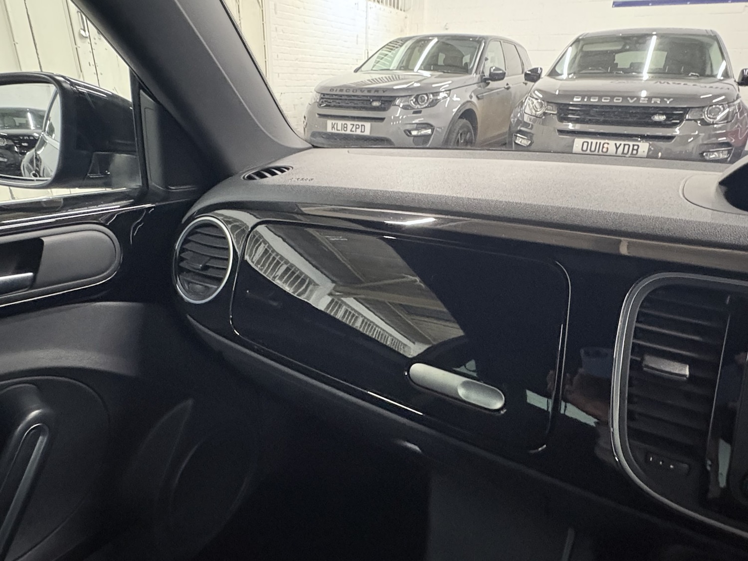 Used Volkswagen Beetle 2013 for sale - 77027892: Photo 65