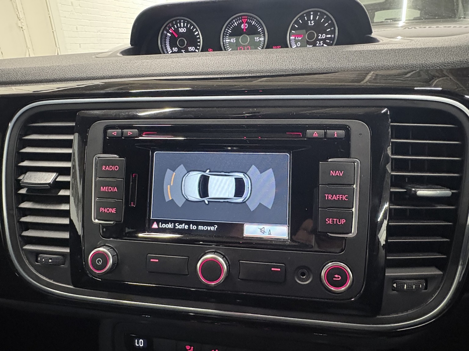 Used Volkswagen Beetle 2013 for sale - 77027892: Photo 67