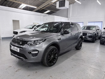 Land Rover Discovery Sport feature image