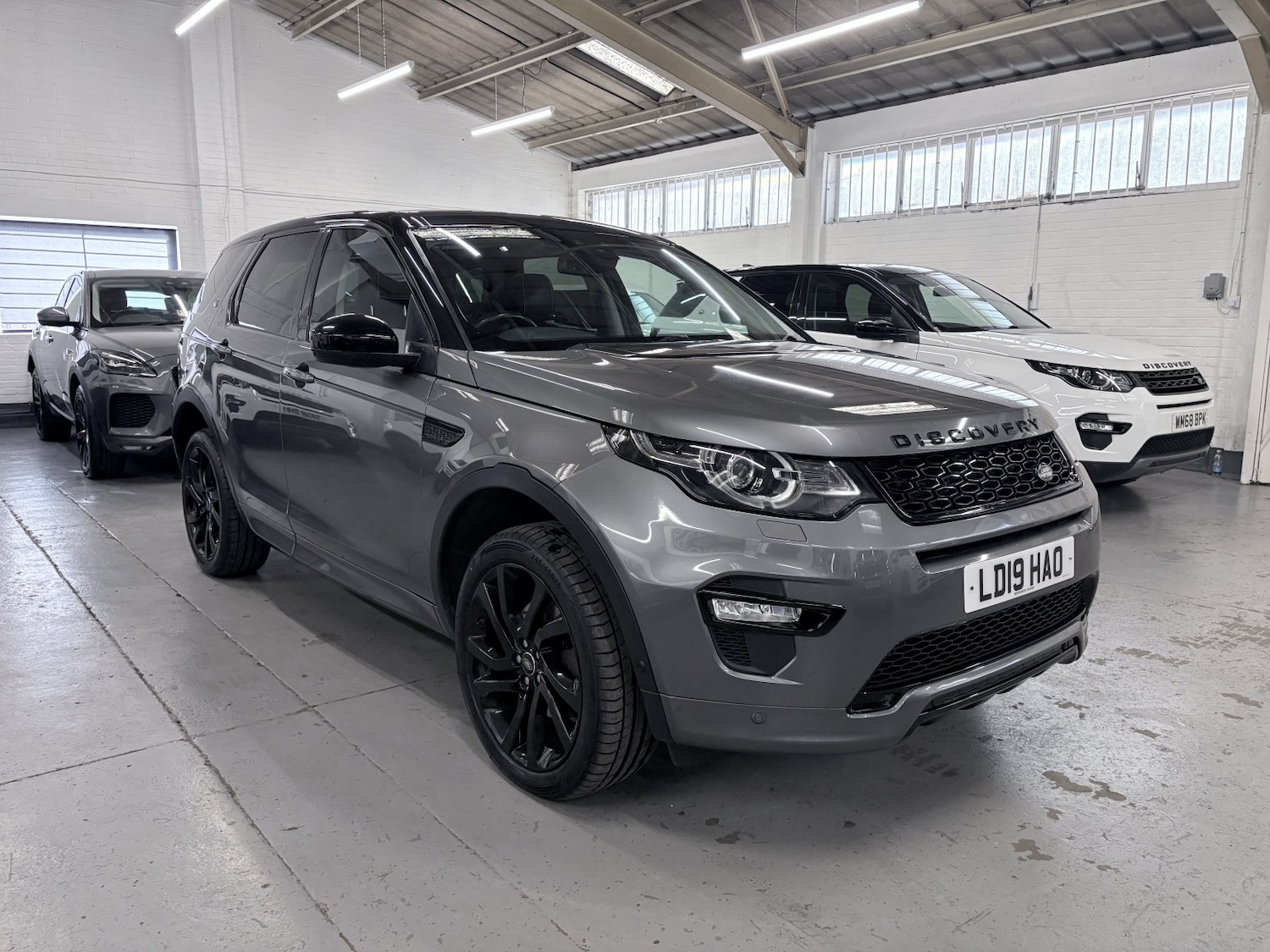 Used Land Rover Discovery Sport 2019 for sale - 77991583: Photo 2