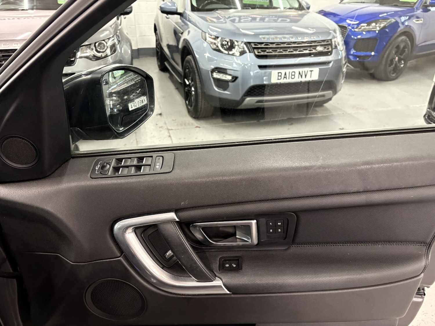 Used Land Rover Discovery Sport 2019 for sale - 77991583: Photo 28