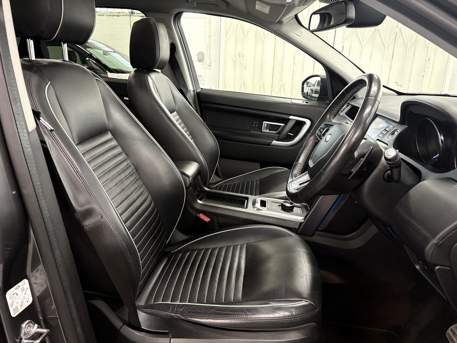 Used Land Rover Discovery Sport 2019 for sale - 77991583: Photo 35