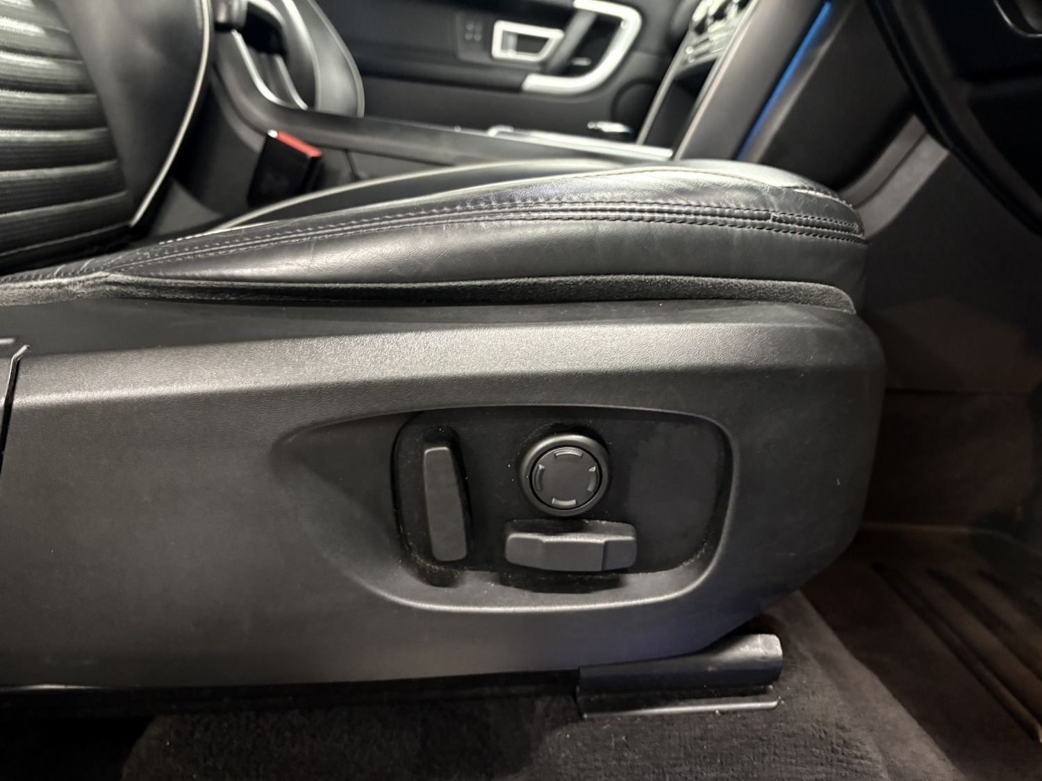 Used Land Rover Discovery Sport 2019 for sale - 77991583: Photo 37