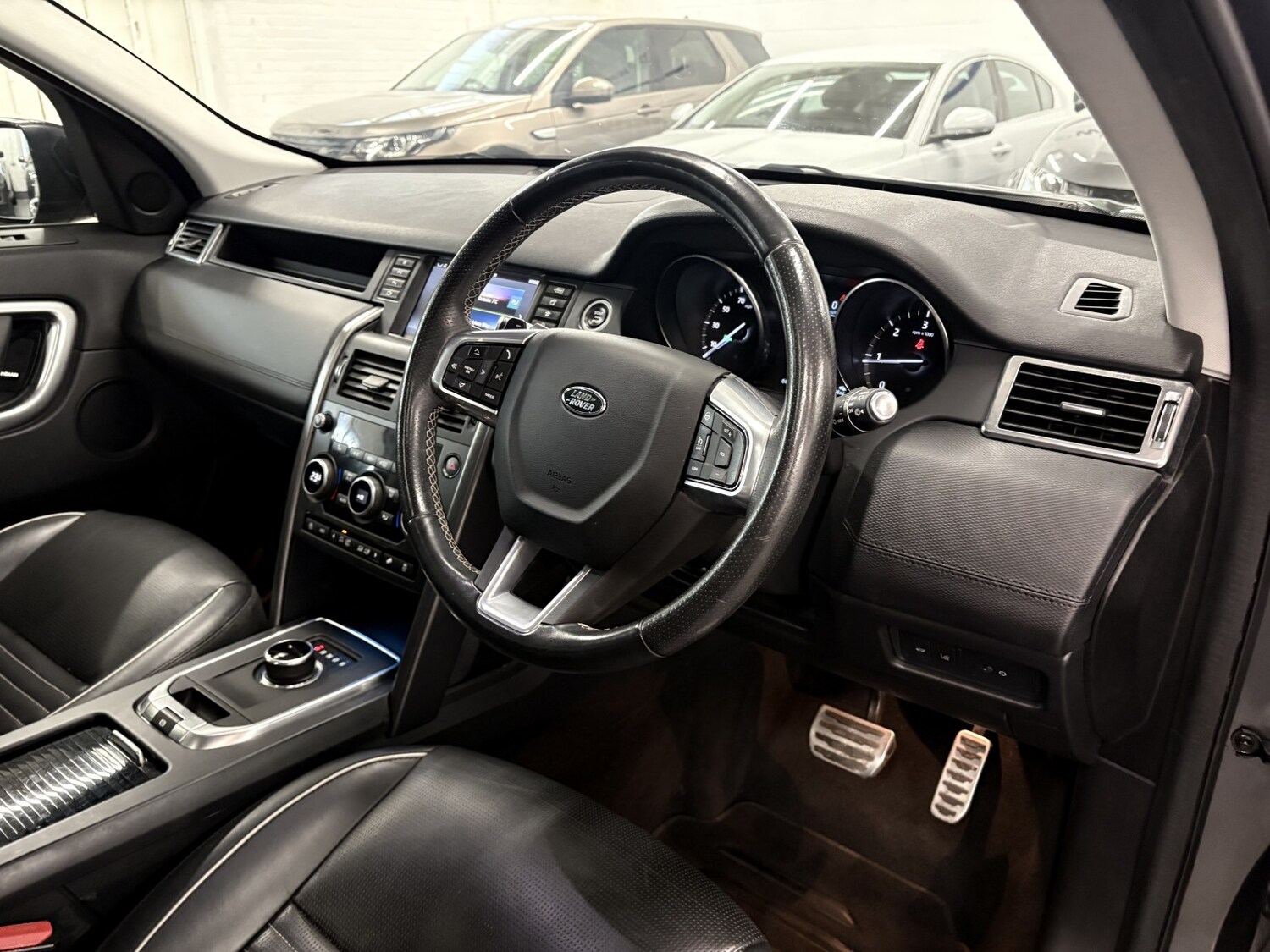 Used Land Rover Discovery Sport 2019 for sale - 77991583: Photo 39