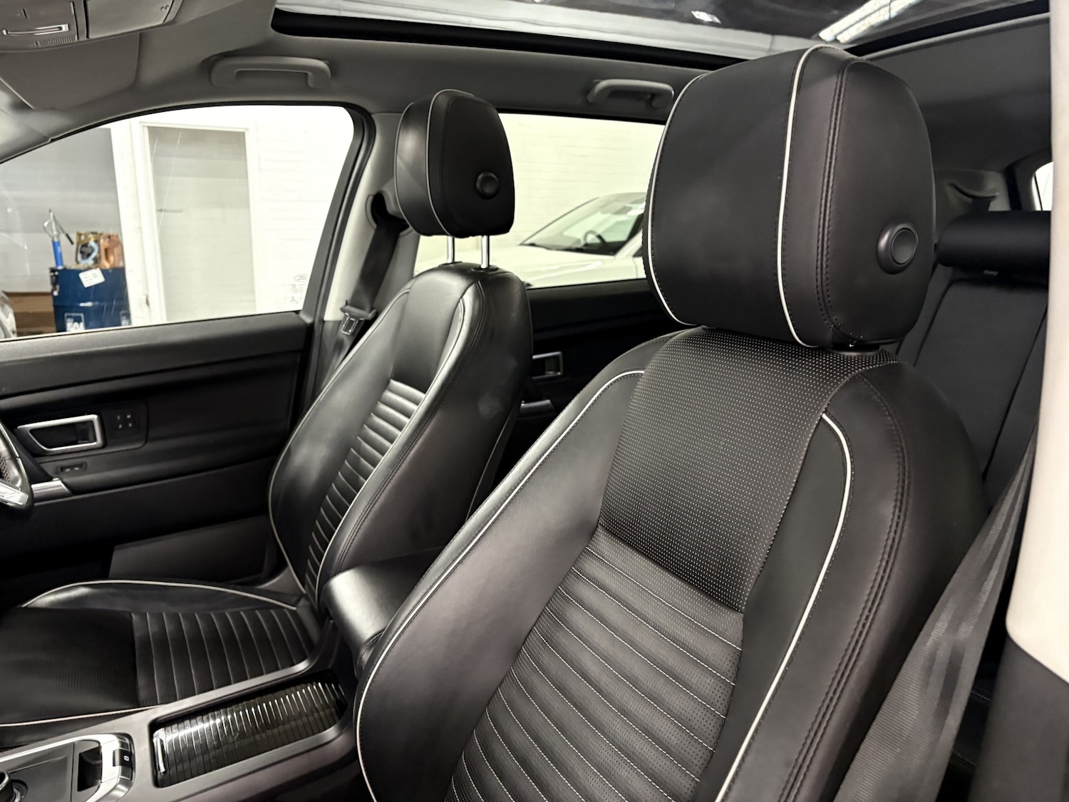 Used Land Rover Discovery Sport 2019 for sale - 77991583: Photo 48