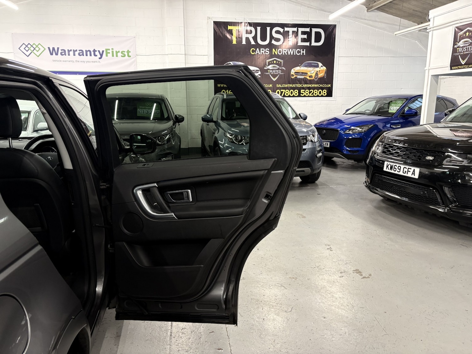 Used Land Rover Discovery Sport 2019 for sale - 77991583: Photo 52