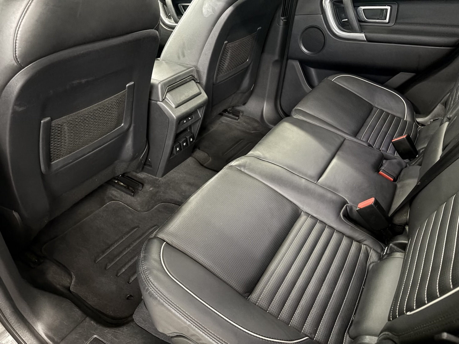 Used Land Rover Discovery Sport 2019 for sale - 77991583: Photo 53