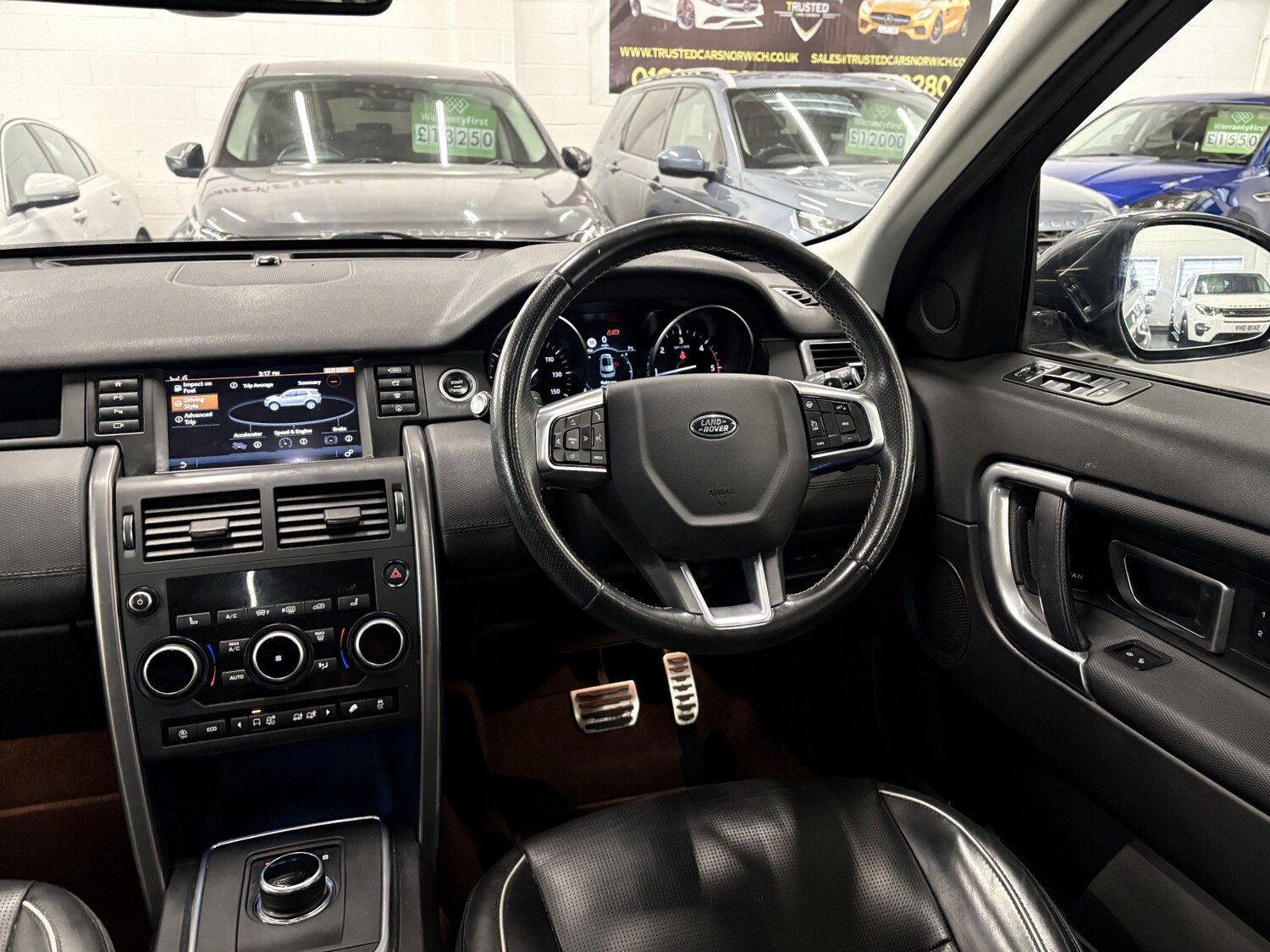 Used Land Rover Discovery Sport 2019 for sale - 77991583: Photo 62