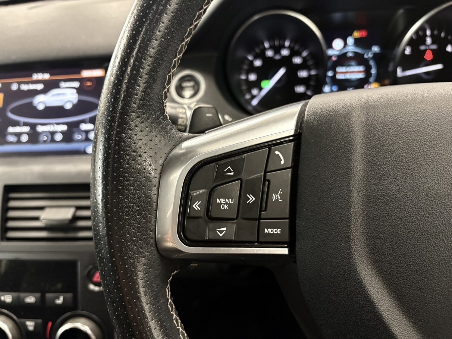 Used Land Rover Discovery Sport 2019 for sale - 77991583: Photo 72