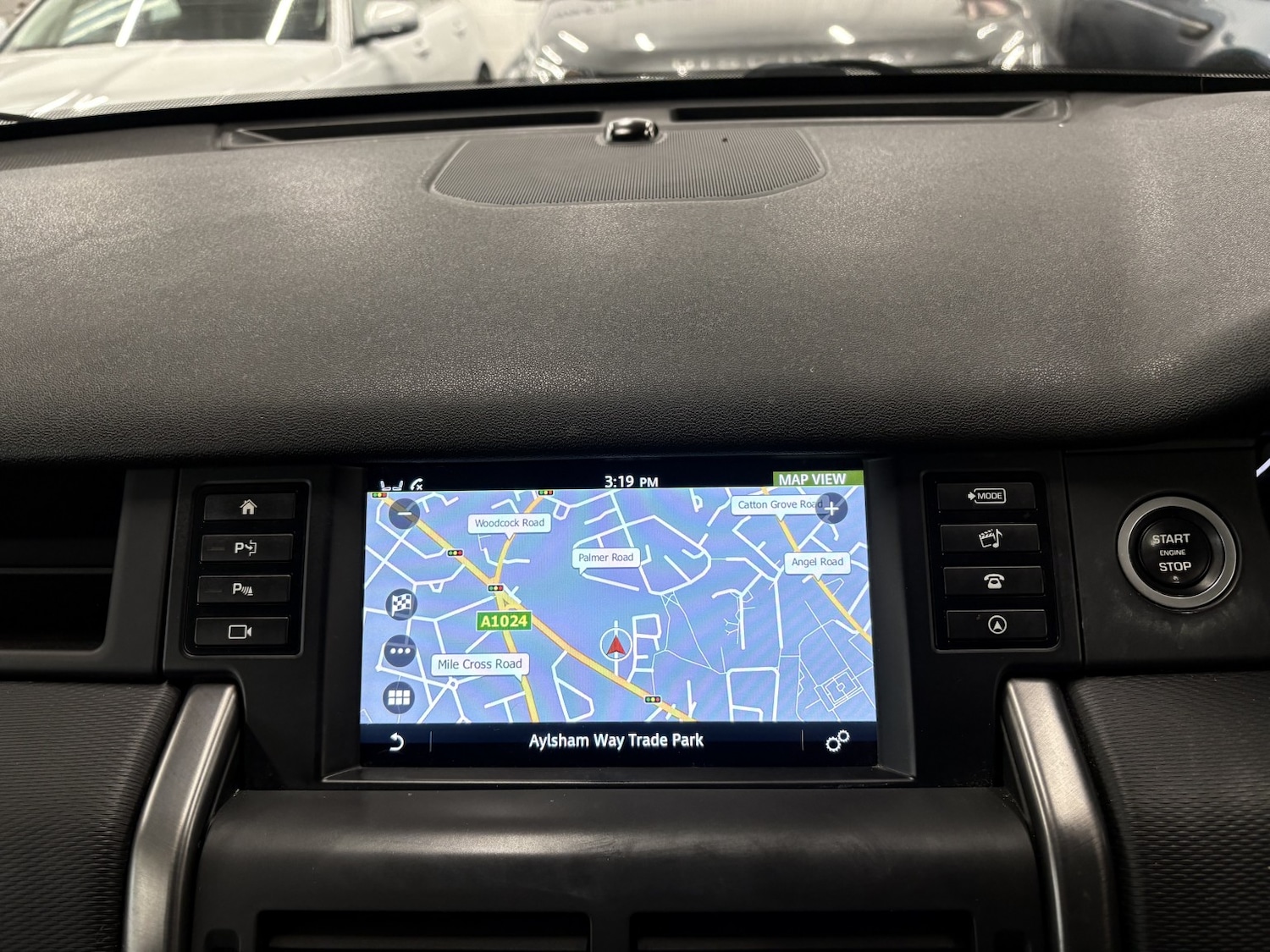 Used Land Rover Discovery Sport 2019 for sale - 77991583: Photo 87