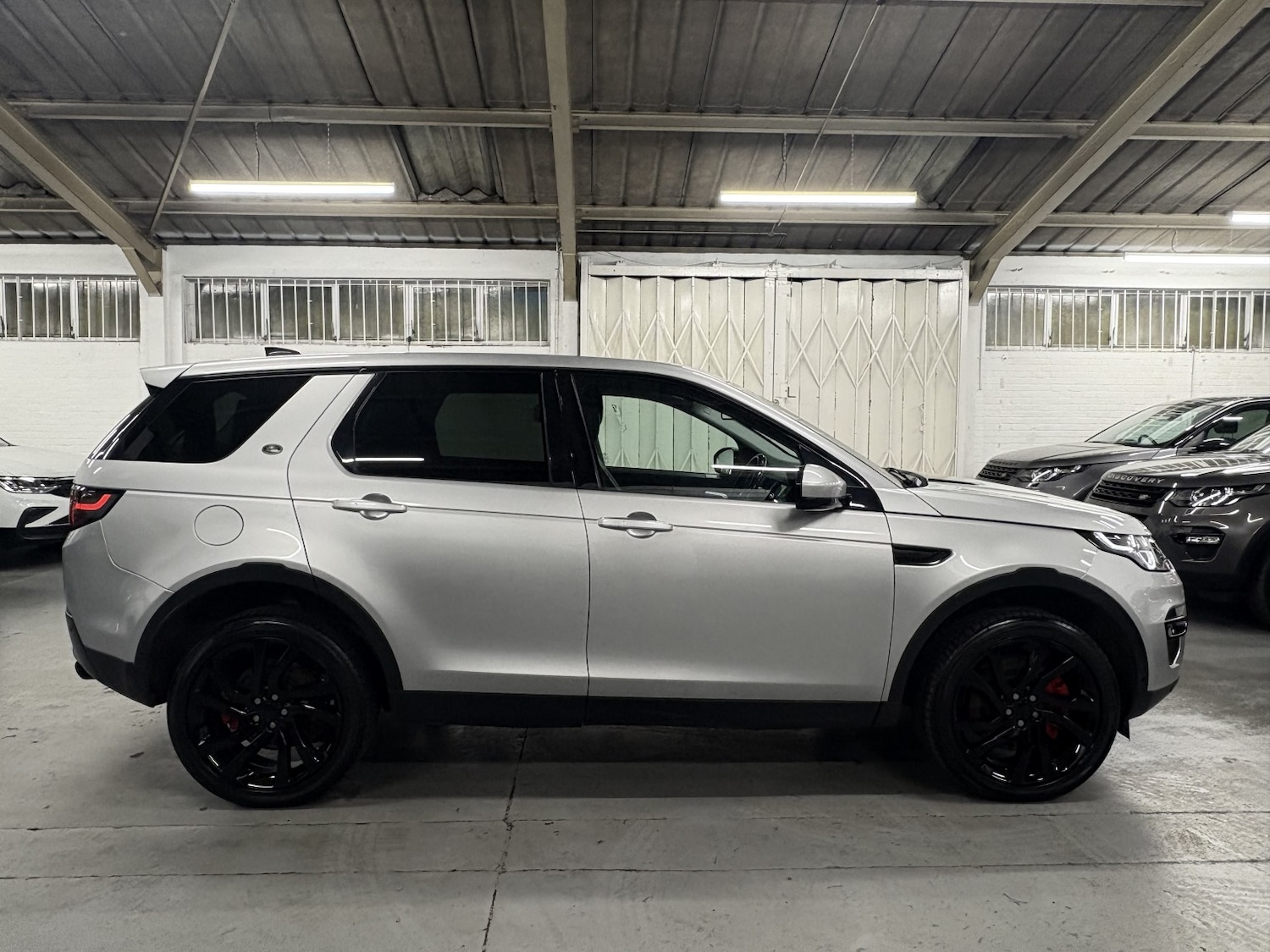 Used Land Rover Discovery Sport 2018 for sale - 77296799: Photo 12