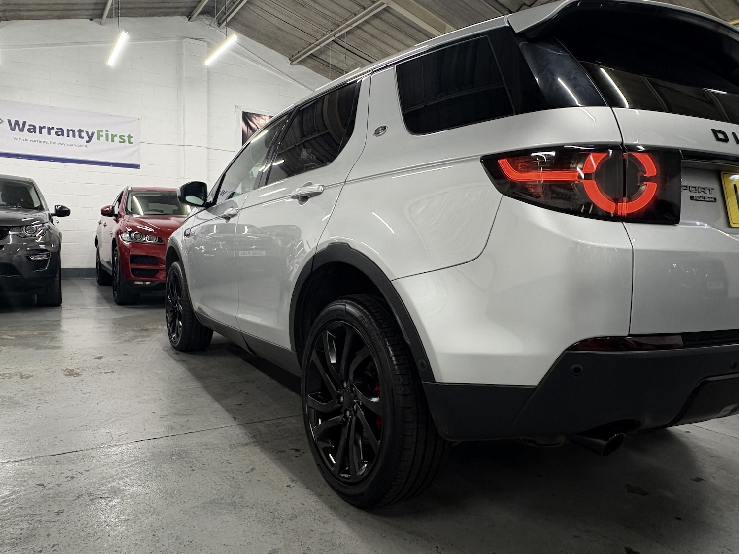 Used Land Rover Discovery Sport 2018 for sale - 77296799: Photo 15