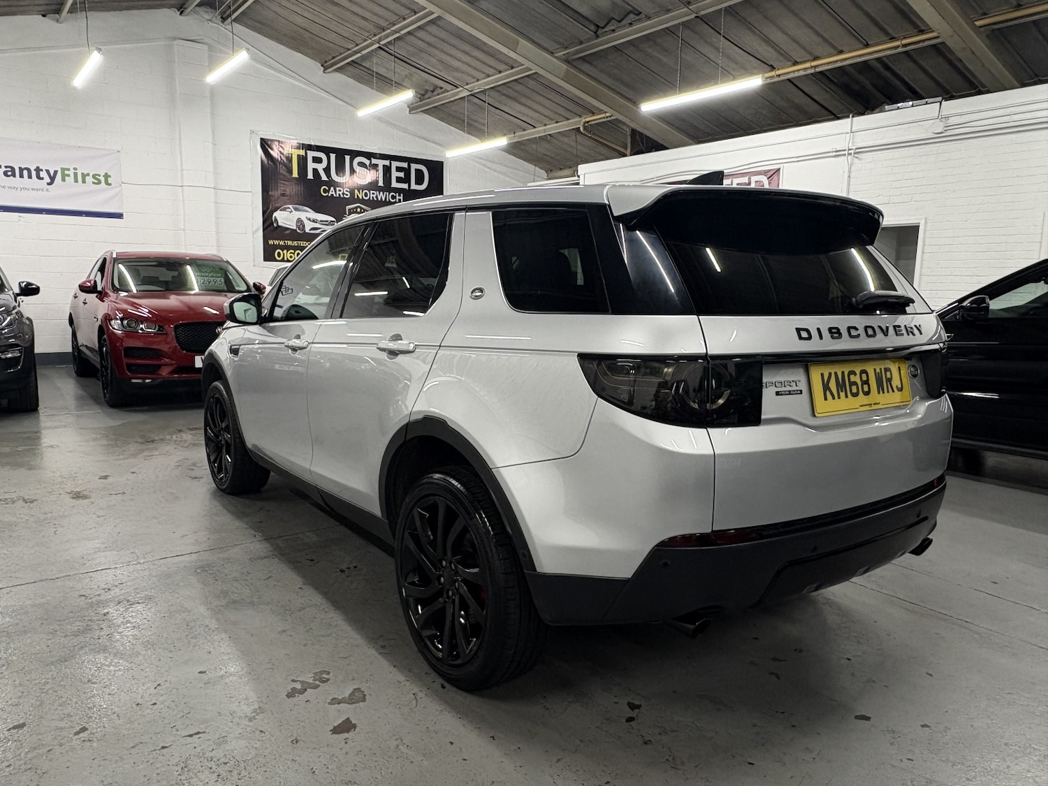 Used Land Rover Discovery Sport 2018 for sale - 77296799: Photo 5