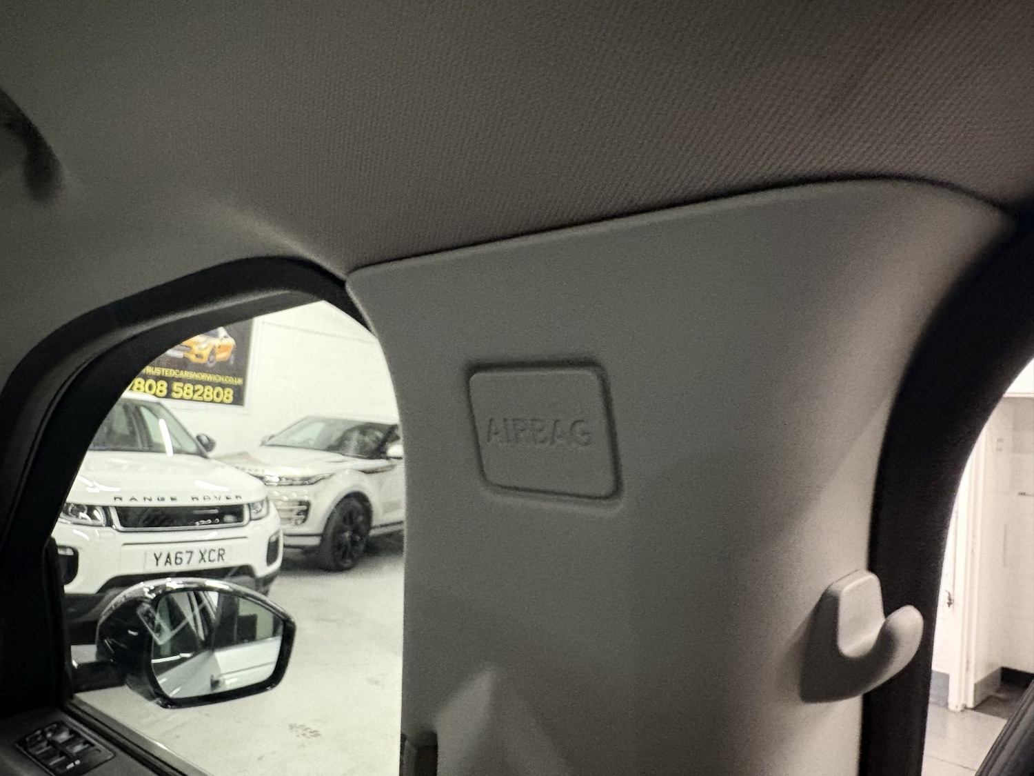 Used Land Rover Discovery Sport 2018 for sale - 77296799: Photo 76