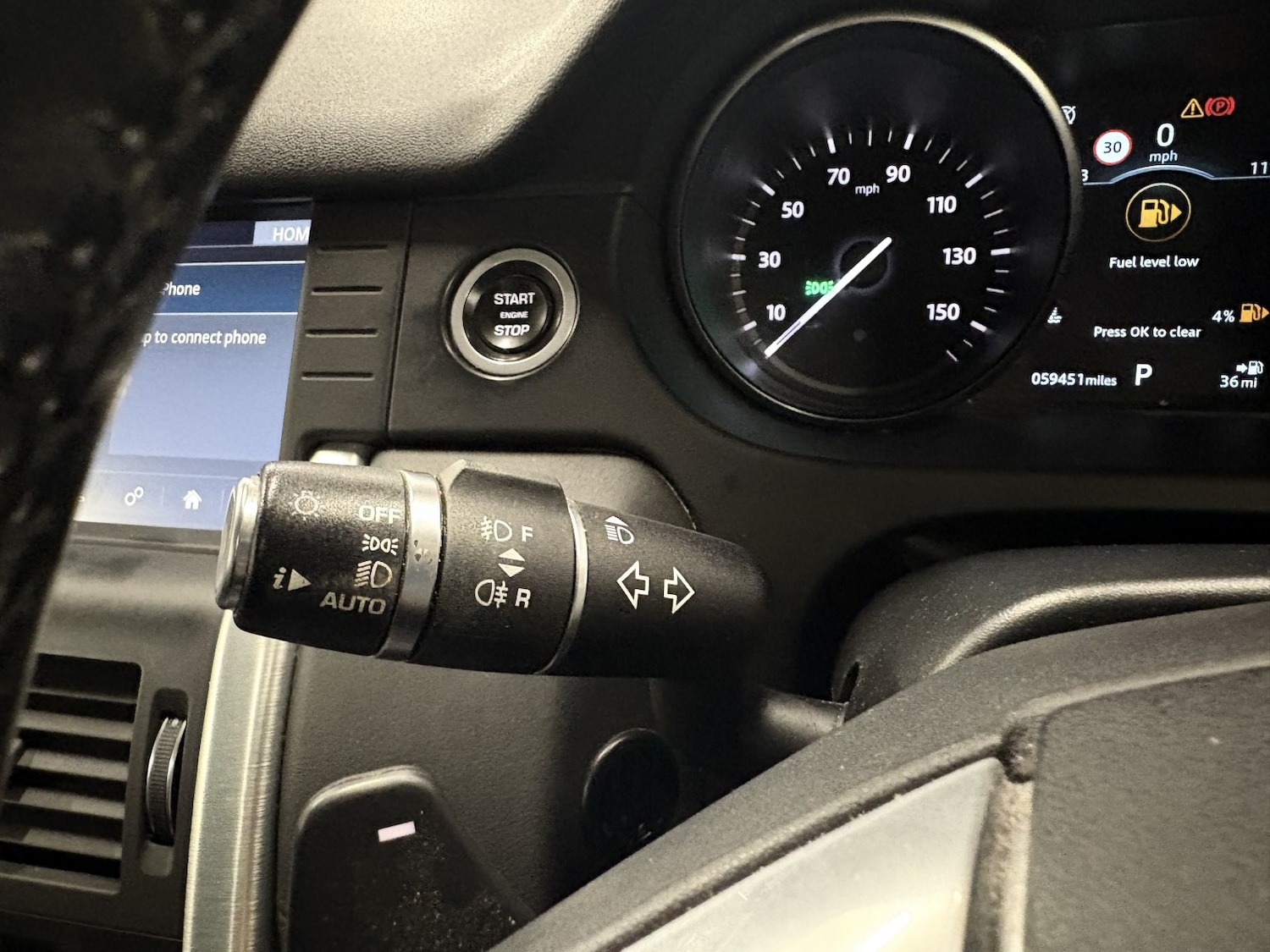 Used Land Rover Discovery Sport 2018 for sale - 77296799: Photo 82