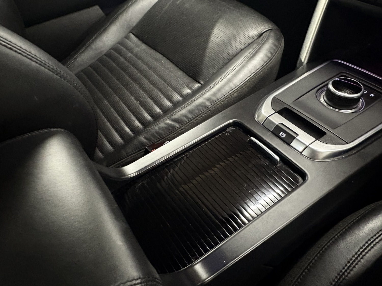 Used Land Rover Discovery Sport 2018 for sale - 77296799: Photo 87