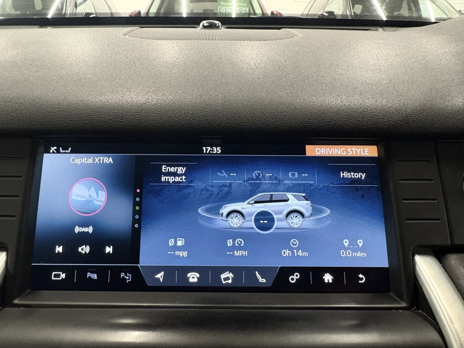 Used Land Rover Discovery Sport 2018 for sale - 77296799: Photo 93