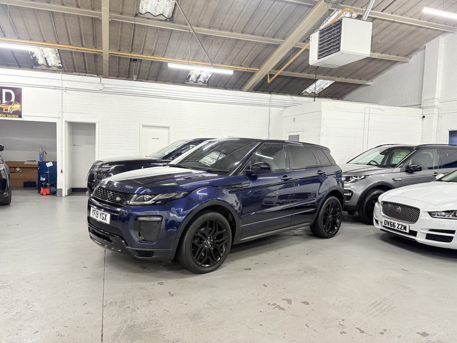 Used Land Rover Range Rover Evoque 2019 for sale - 77595382: Photo 94