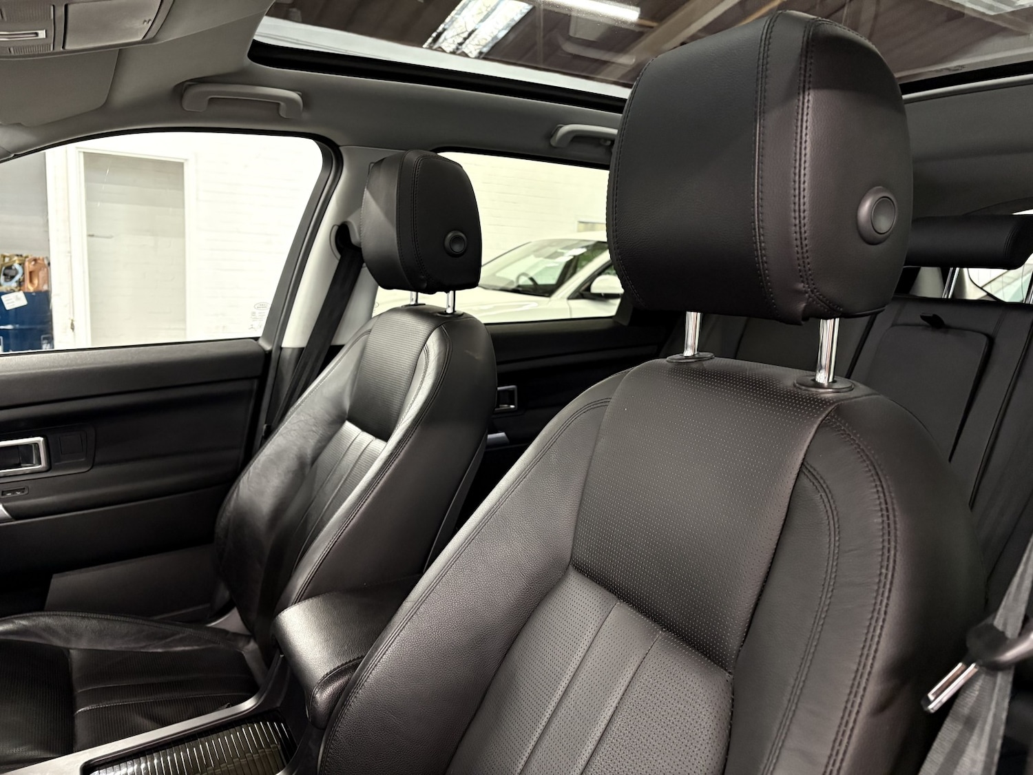 Used Land Rover Discovery Sport 2018 for sale - 77991582: Photo 39