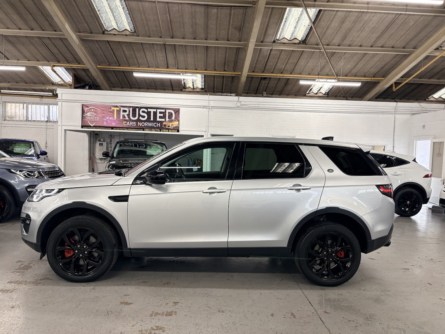 Used Land Rover Discovery Sport 2018 for sale - 77991582: Photo 5