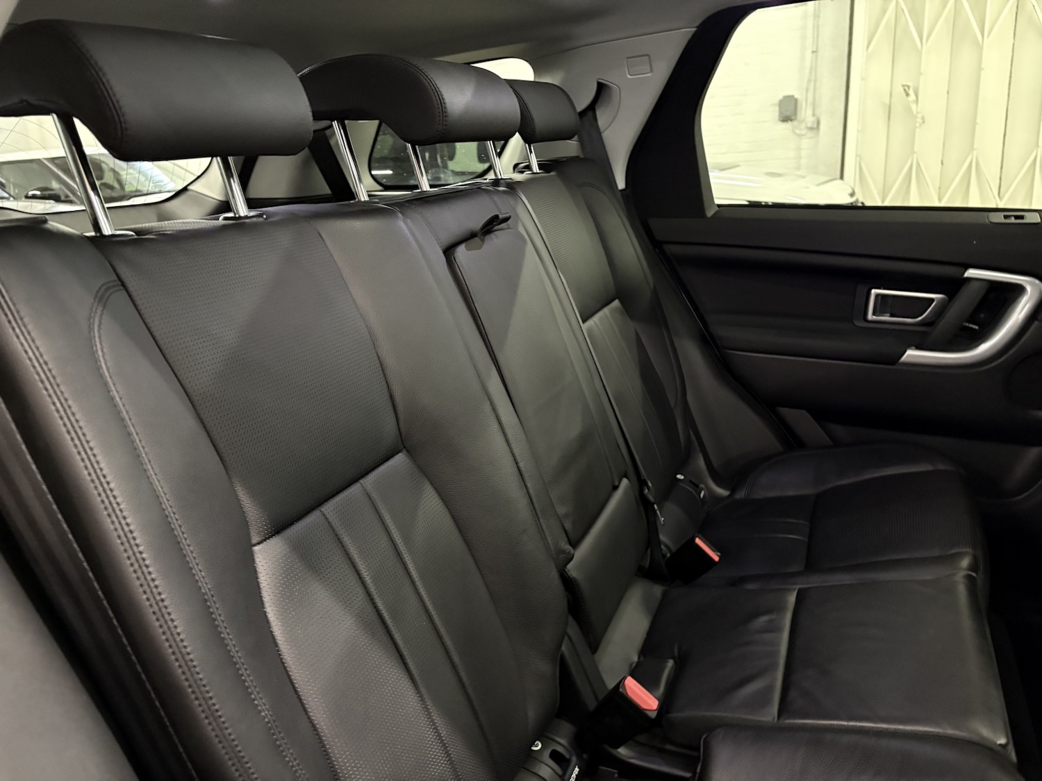 Used Land Rover Discovery Sport 2018 for sale - 77991582: Photo 50