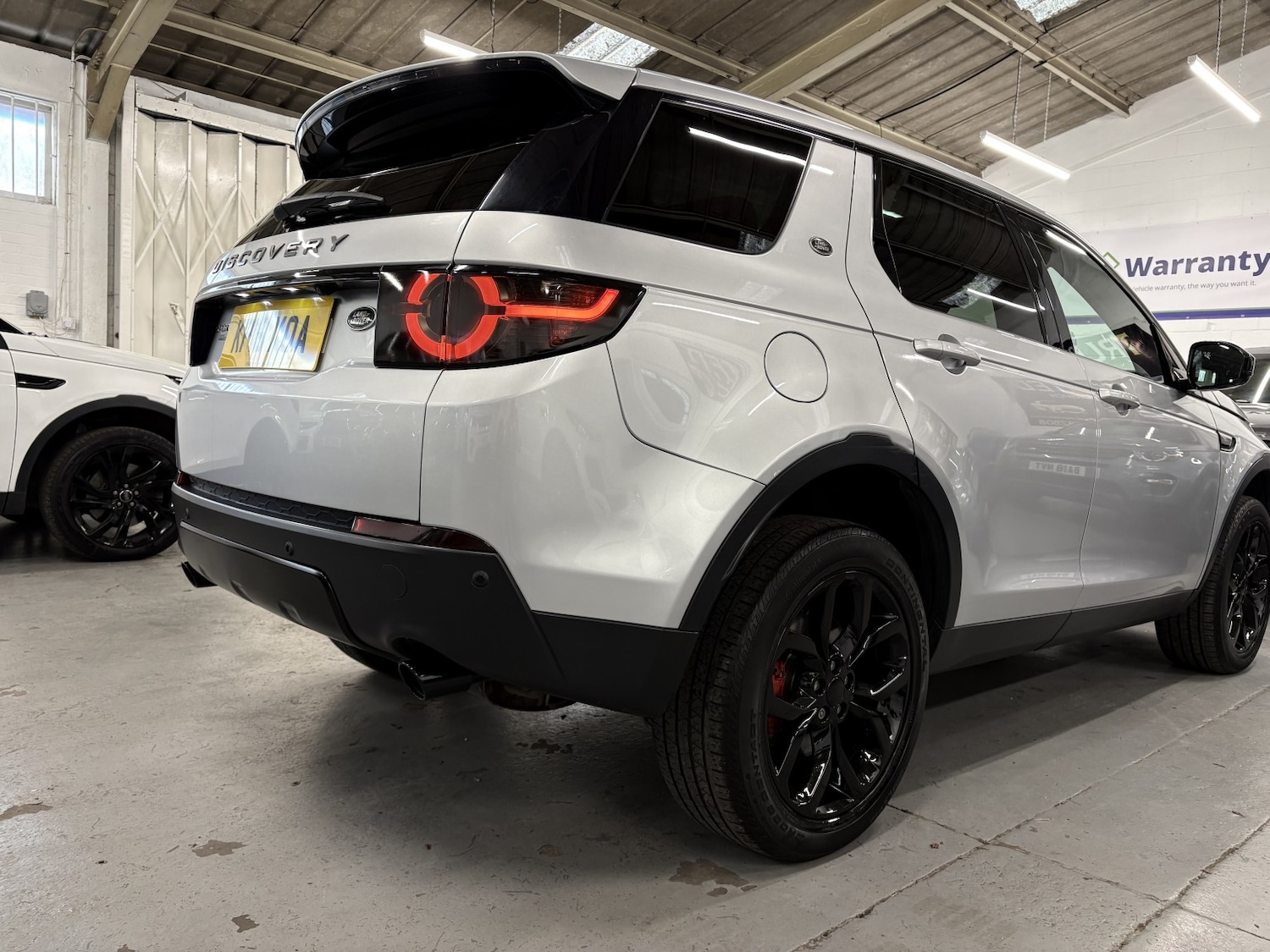 Used Land Rover Discovery Sport 2018 for sale - 77991582: Photo 53