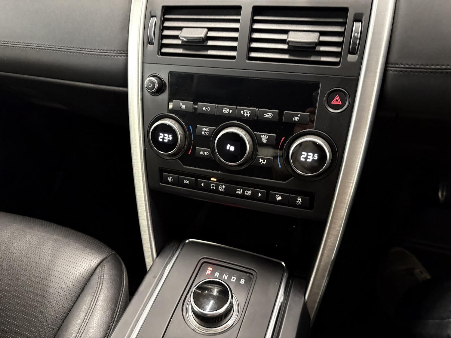 Used Land Rover Discovery Sport 2018 for sale - 77991582: Photo 60