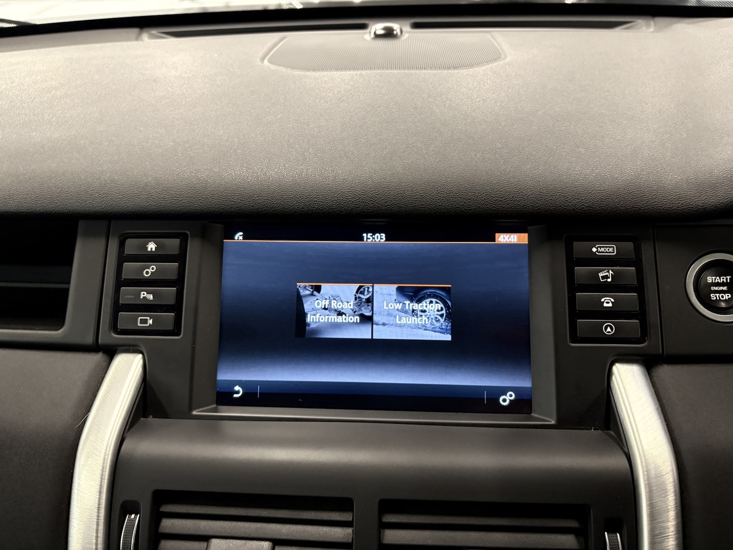 Used Land Rover Discovery Sport 2018 for sale - 77991582: Photo 73