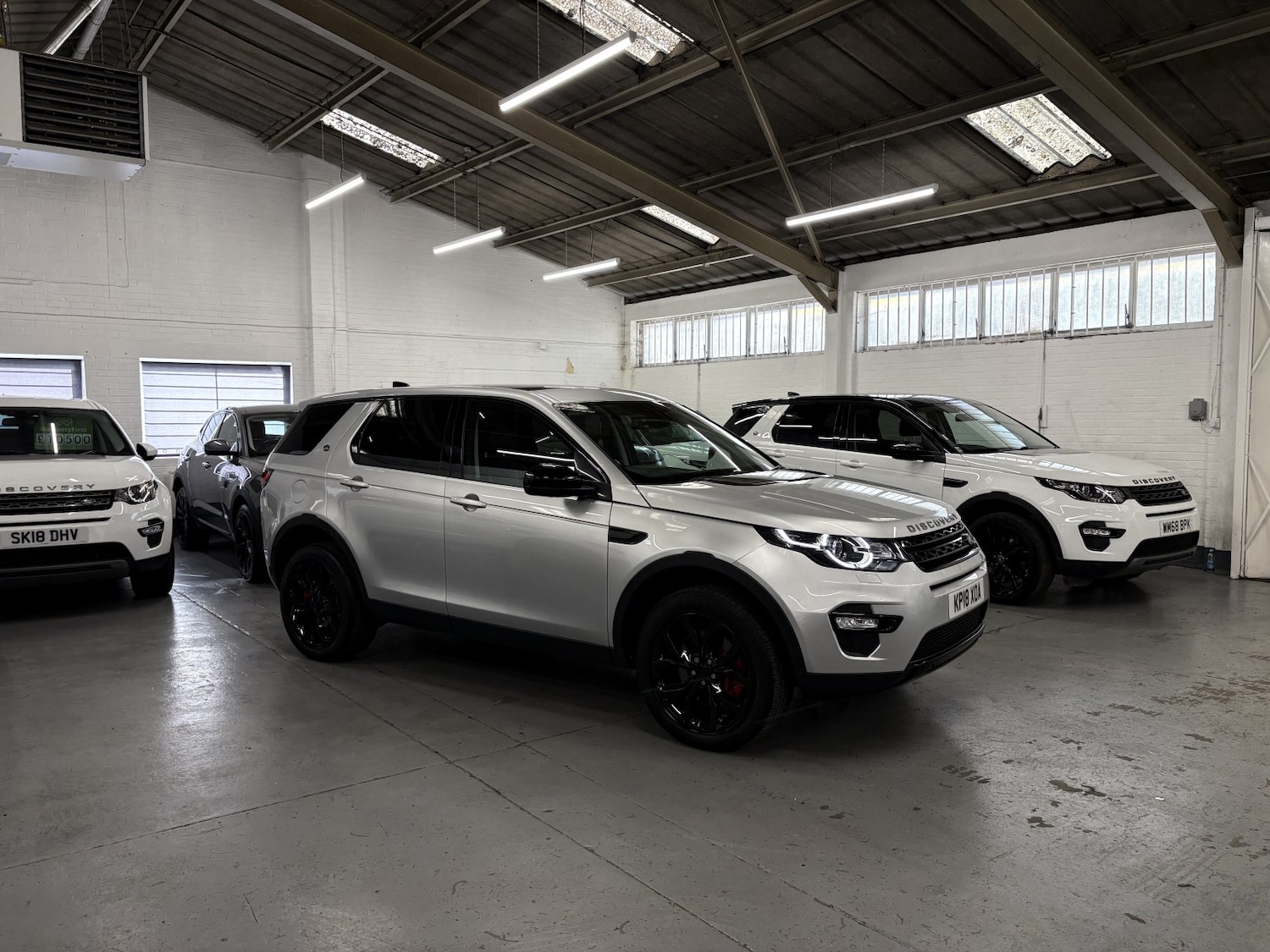 Used Land Rover Discovery Sport 2018 for sale - 77991582: Photo 79