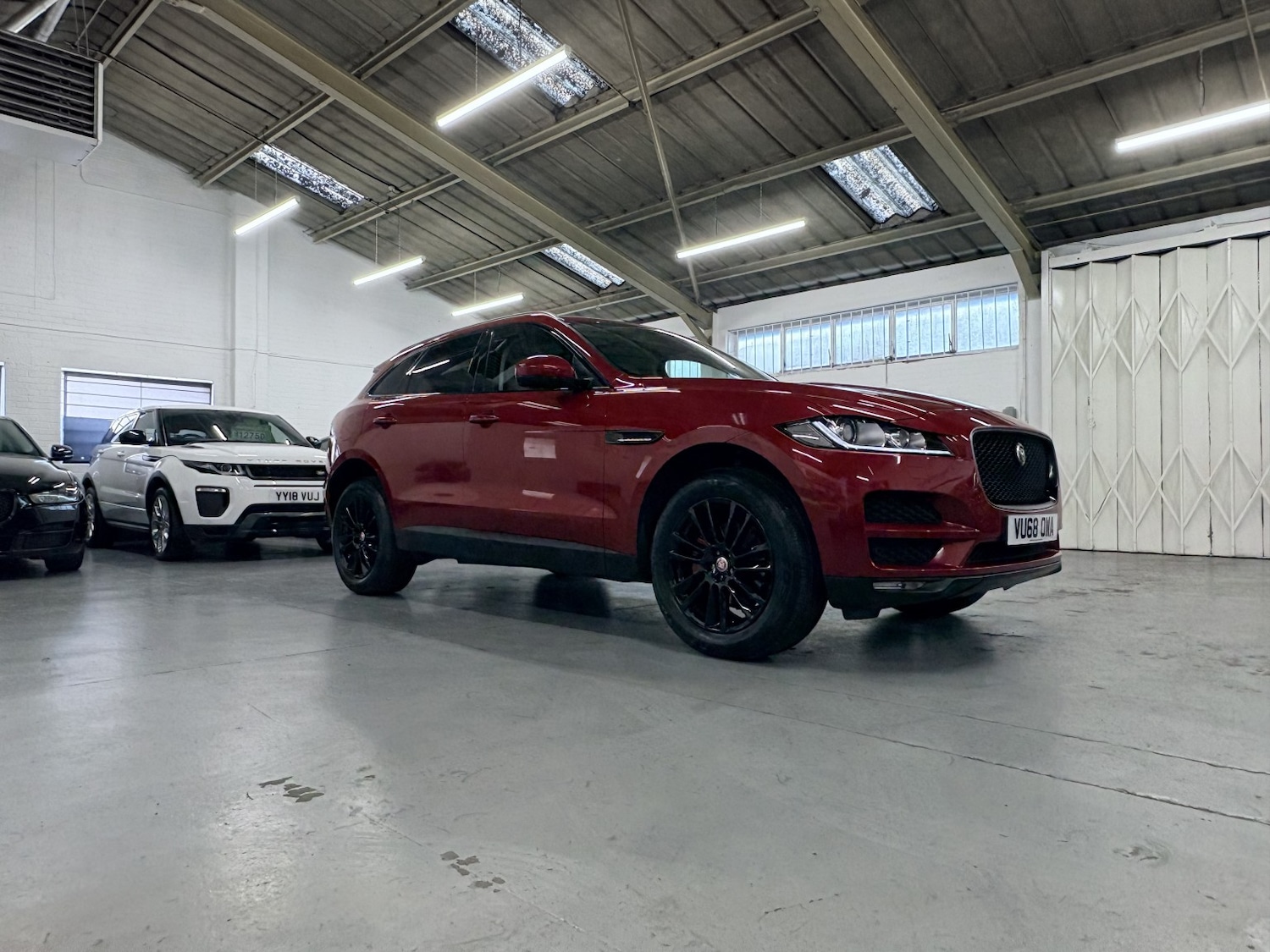 Used Jaguar F-Pace 2018 for sale - 77438381: Photo 13